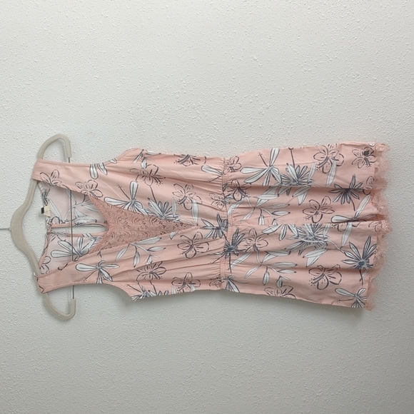 Roxy Floral Romper Size Small Lace Detail - Picture 3 of 15